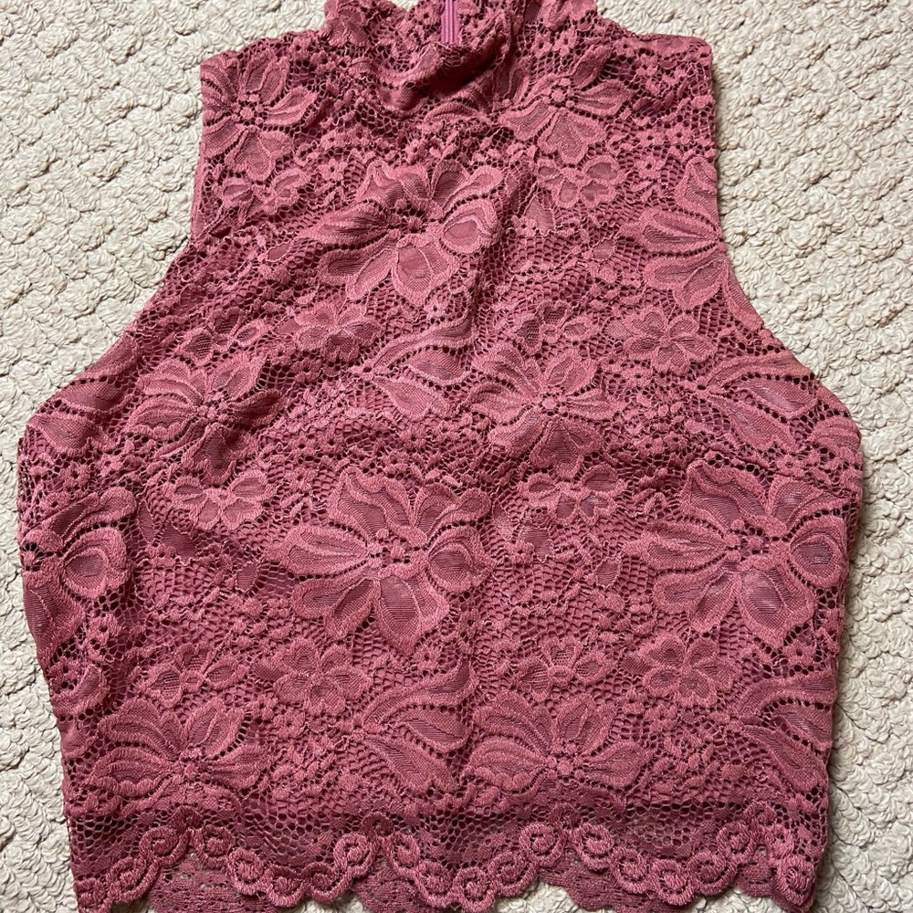 Lace mock neck tank